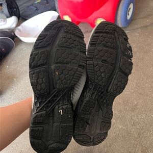 ASICS gel-kayano running shoes